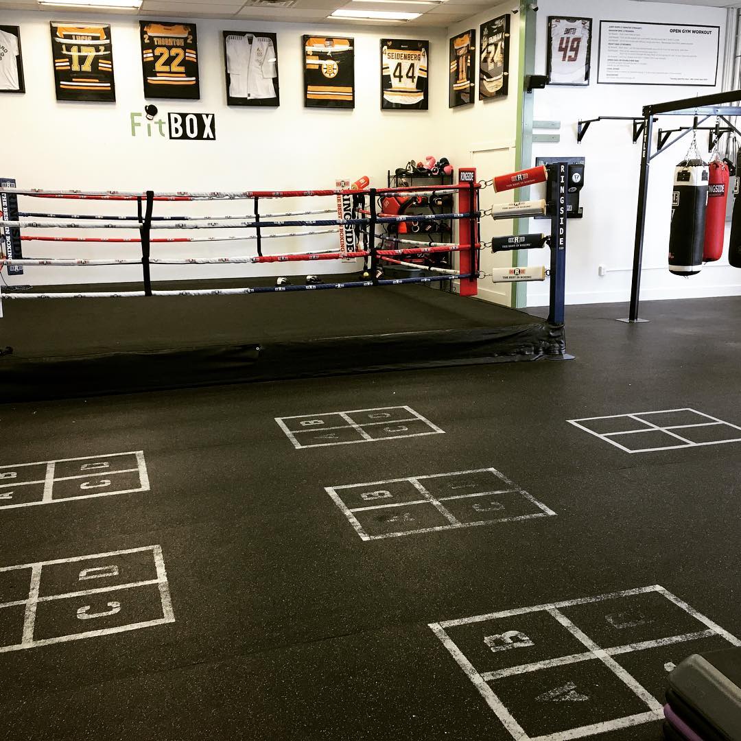 Tired of the overcrowded boxing classes that don’t teach u any of the correct form and technique that will help prevent Injury’s . Sign up now to learn boxing the correct way while getting the best workout around to. FREE 1-on-1 BOXING SESSION At WWW.FITBOXDEDHAM.COM