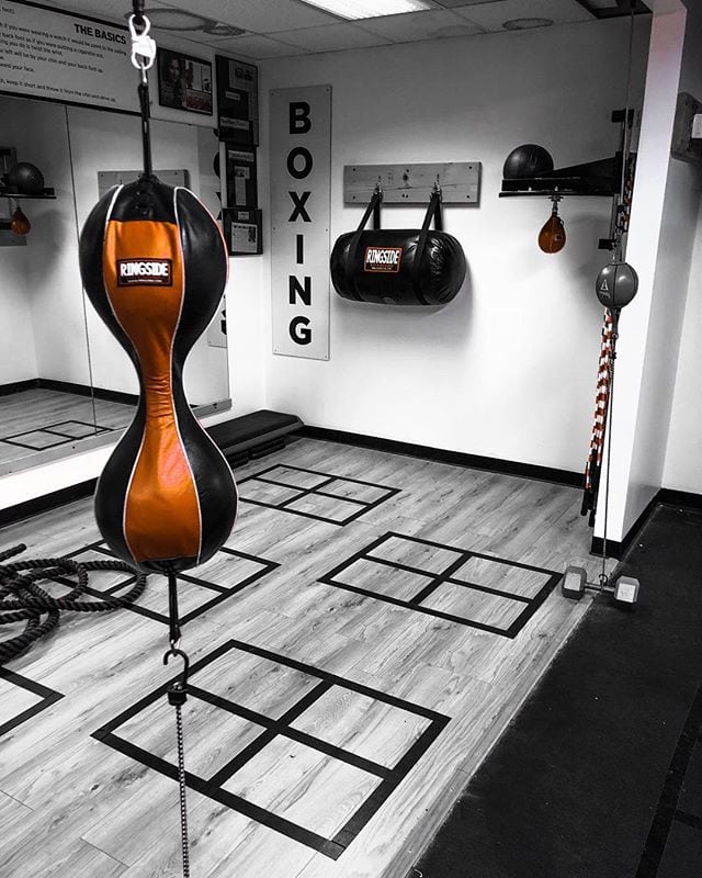 Practice makes perfect , learn the proper way to work the bags at our private boxing studio. Check us out for a Free Boxing Workout Today. #Boxing