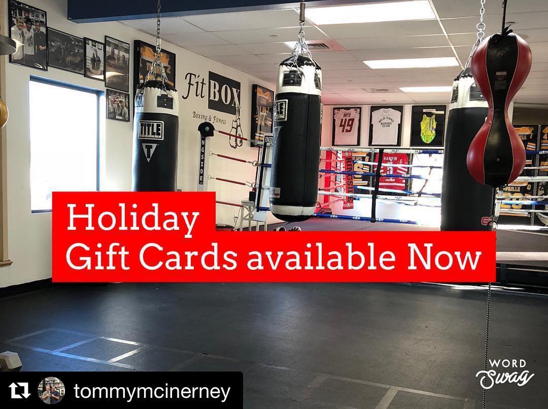 ・・・ A great gift to help someone kick off their New Years Resolution and try something new . #boxing . Contact us Today . . #boxing #fitness #workouts #gift #christmas #feelgood #boxingtraining #boxingtrainer