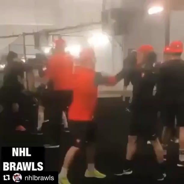 #Swiss hockey team adding boxing to their workouts to prepare them for #Russia in the #worldjuniors #hockey . #boxing #crosstraining to better #athletes #bestworkout #workouts @tommymcinerney