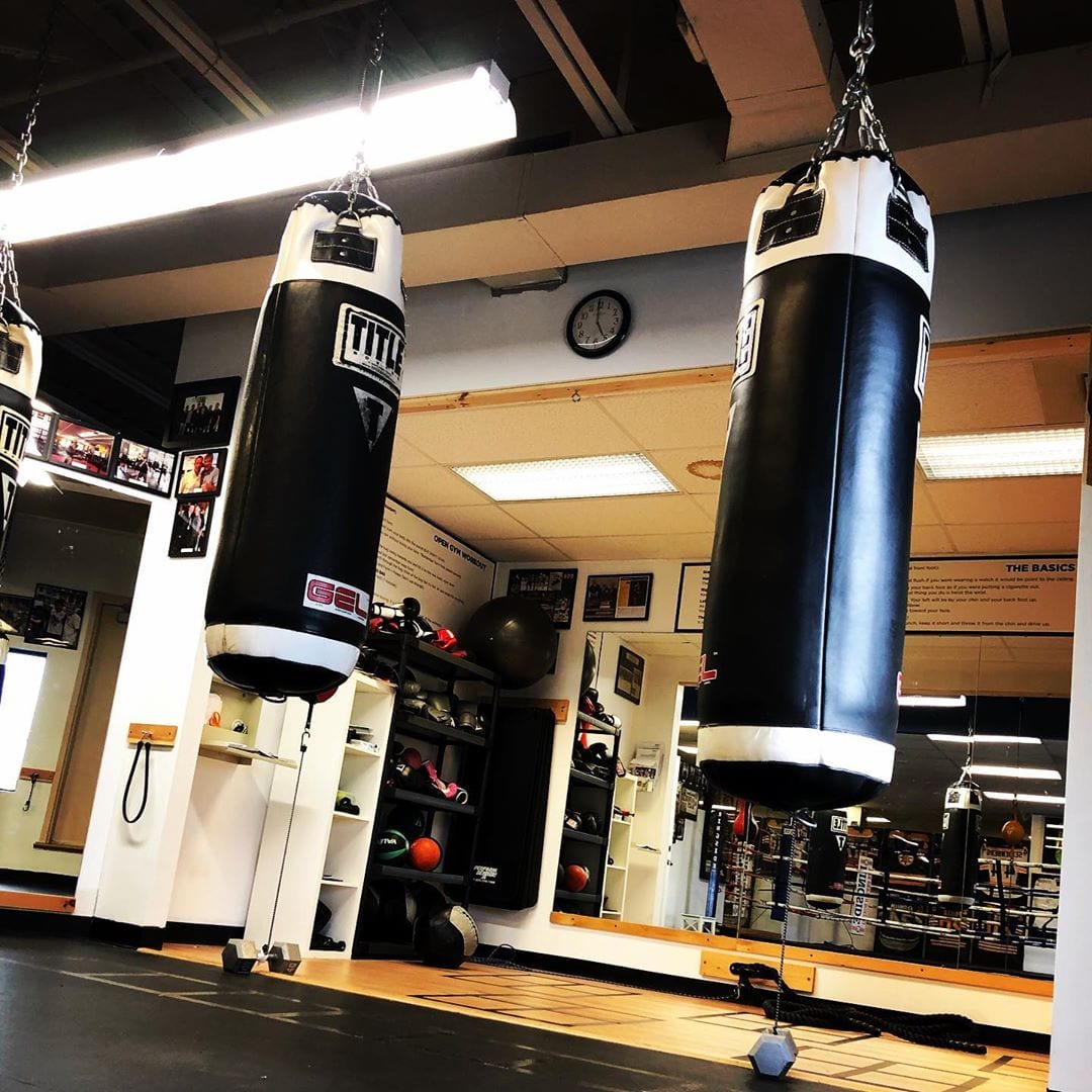 It’s Time to try Something New !! Contact us to learn more about how to sign up for a Free Boxing Workout and enjoy a Savings of 5% on all boxing private 1-on-1 packages. Call/text (781)727-9503 Or email FitBOX@outlook.com. . #bostinfitness #boxing #boxingfitness #boxinggym #boxingstudio #fitness #sweetscience #weightloss #cardio #hiit #hittworkout #exercise #workout #workouts #trainer #train #sweat #dedham #boston @instagram #offseason #work @tommymcinerney @equinox #boutiquegym