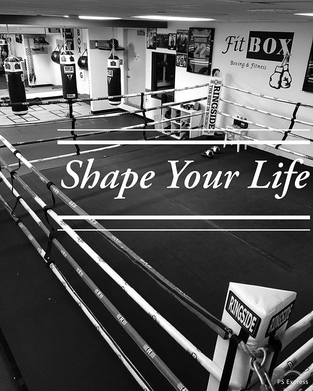 It’s never to late to start . Boxing can change you in and outside the ring. . @fitboxboxingfitness @tommymcinerney #boxing #boxingtraining #boxingtrainer #Boston #Bostontrainer #Bostonfitness #fitness #shapeyourlife #feelgood #exercise #sweetscience #Dedham #train #training #trainer