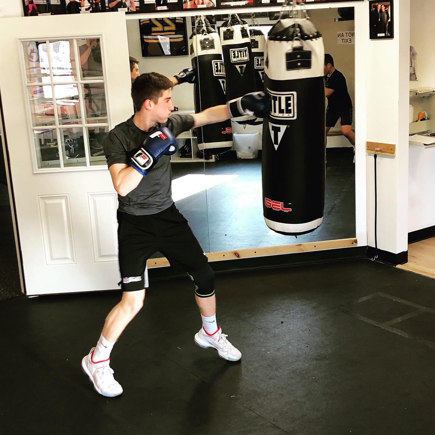 With no youth and high school sports going on what better way to keep that young athlete in shape then Boxing . Contact us for more information on trying out a free boxing session at call/text (781)727-9503 or email fitbox@outlook.com . @jbmcinerney_