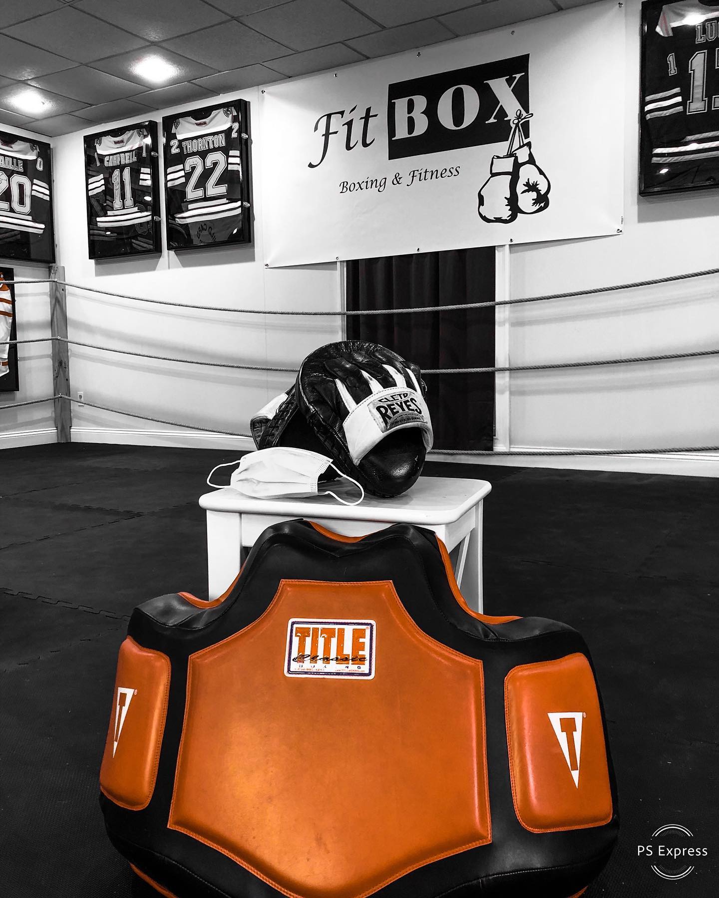 We offer all 1-on-1 boxing fitness workouts in our clean, safe boxing studio located in Dedham,Ma . If you are interested in trying a free boxing workout in a non-group setting contact us for more information at call/text (781)727-9503 or email FitBOX@outlook.com .