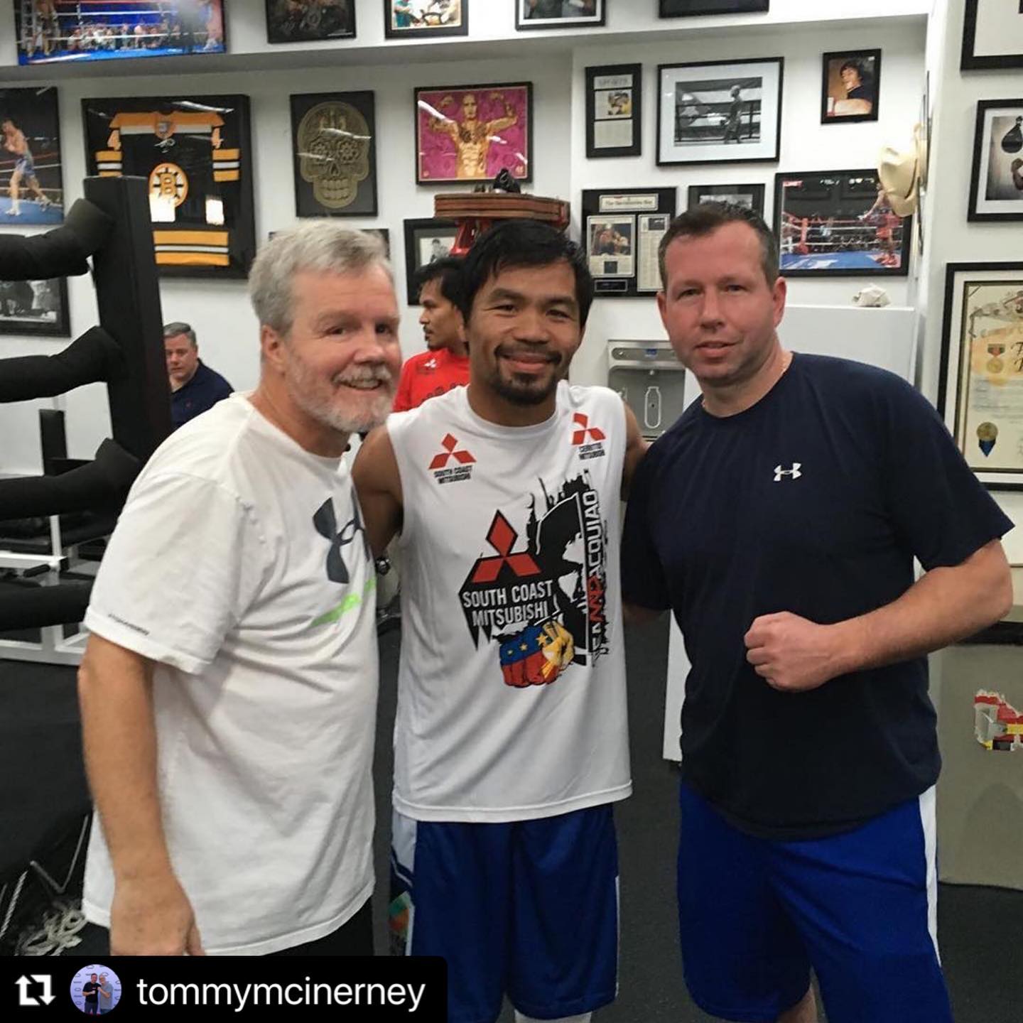 Great times watching the best of the best . @mannypacquiao @freddieroach at @wildcardboxingclub . @fitboxboxingfitness
