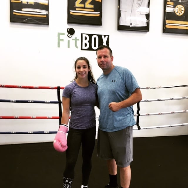 Spring time is here , time to change that workout routine up . Sign up for a Free Boxing session with @tommymcinerney at text/call (781)727-9503 or email fitbox@outlook.com #Boxing #boxingworkout #workout #bostontraining #boxingtraining #boxingtrainer #mittwork #trainer #boston #dedham #fightfit
