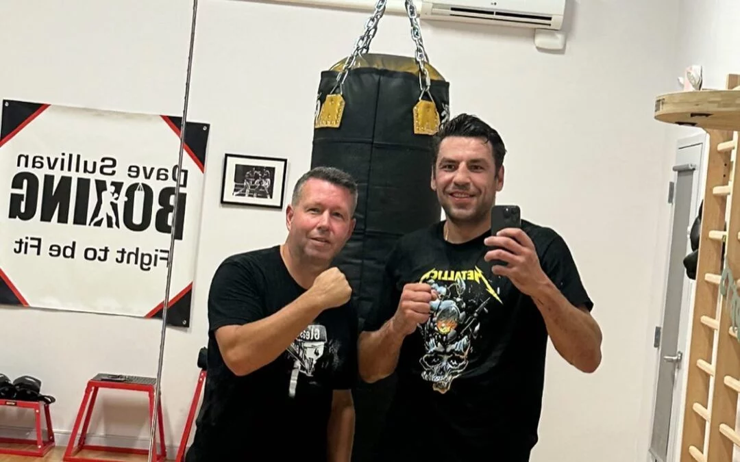 @milan.lucic.17 Sharpening his skills on the mitt’s this morning. It’s great to have you back .  #boxing @nhlbruins #Boston @fitboxboxingfitness @tommymcinerney @dave.boxing1978