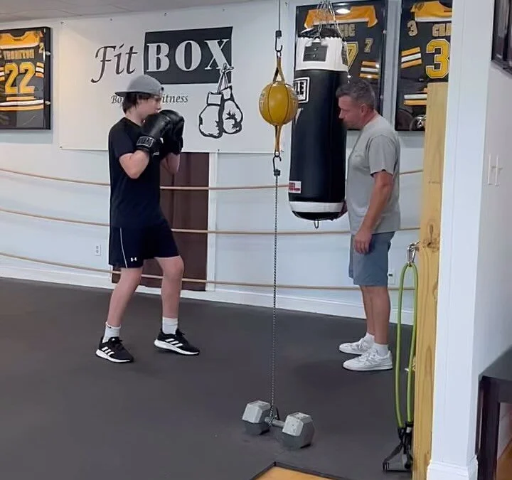 At FitBOX our Heavy bag work can help improve technique, provide strength training for power, build better balance and coordination, and even reduce stress. To try a free session sign-up today at www.fitboxdedham.com #boxing #bagwork #mittwork #padwork #fitness #weightloss #boxingtraining #fightfit #sweetscience #boxingfitness #dedham #boston
